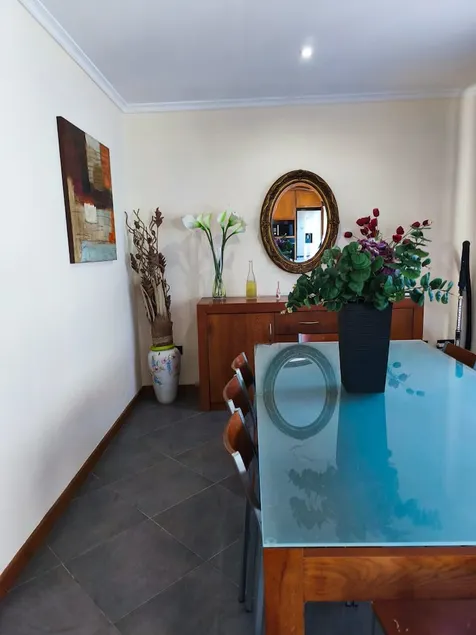 Esposende Charming Villa With Garden - Image 1