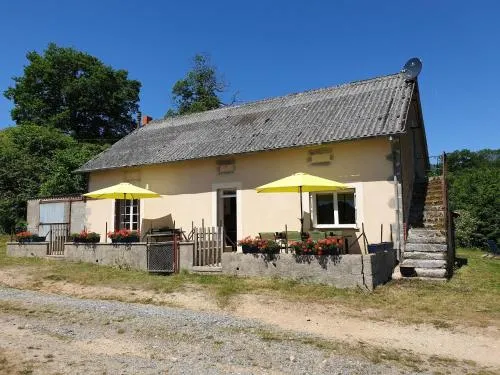 Enjoy the Peace and Nature in This Gite With a Pleasant Garden and Great Views - Image 1