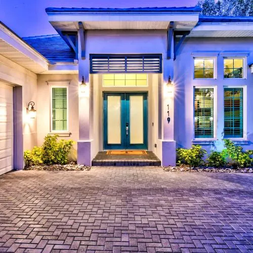 Luxury Home in Downtown Sarasota HTD POOL Hot tub - Image 1
