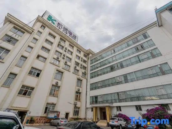 Kaiyue Hotel - Image 1