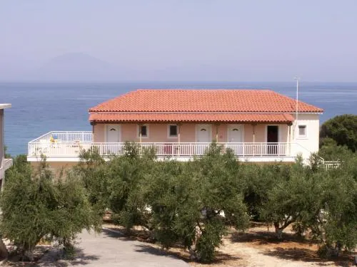 Kastro Beach - Image 1