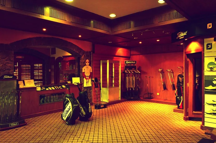 Royal Suites - Image 1