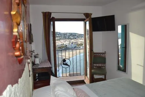 Hostal Temático El Peñón - Image 1