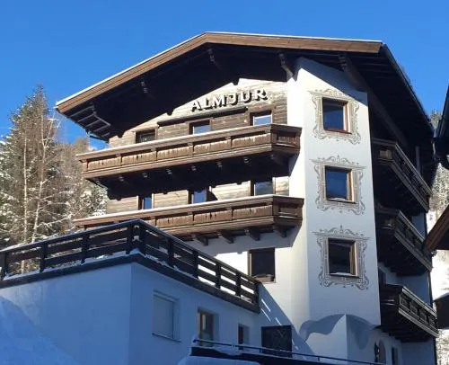 Hotel Garni Almjur - Image 1