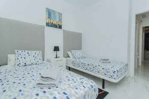 246 Home Sweet Memories Alicante Holiday - Image 1