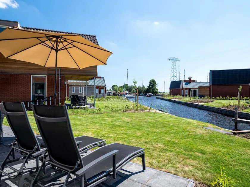 Spacious Holiday Home With Outdoor spa - Image 1