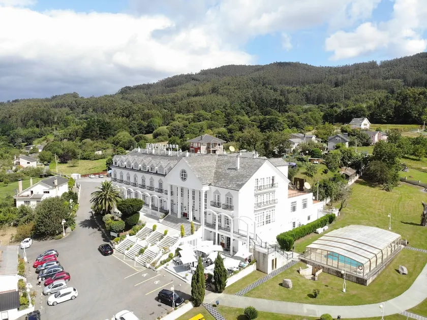 Hotel O Val Do Naseiro - Image 1