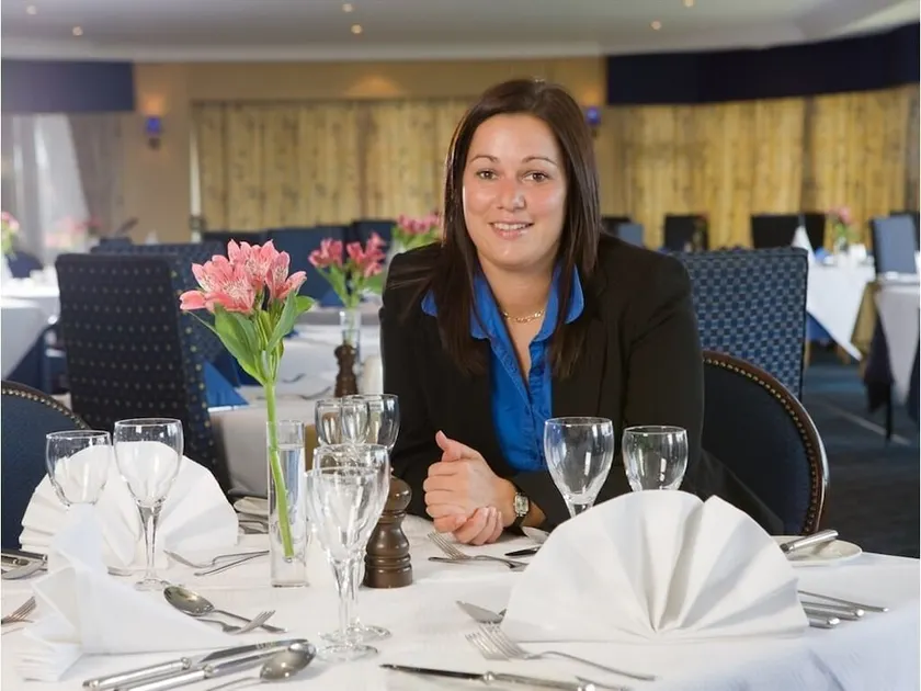 Malin Court Hotel And Restaurant - Image 1