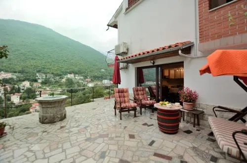 Apartments Vinetilia - Image 1