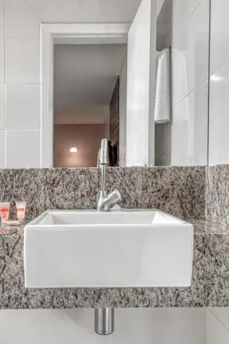 Dubai Business Hotel Pituba - Image 1