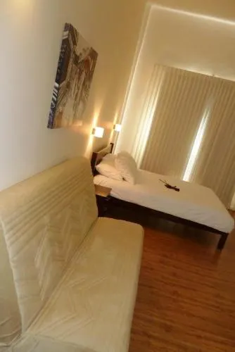 Jerusalem Center Boutique - Image 1