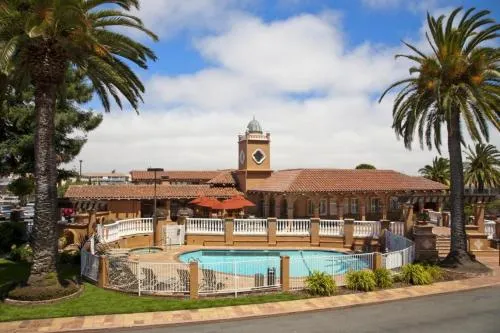 SFO Airport Hotel, El Rancho Inn, BW Signature Collection - Image 1
