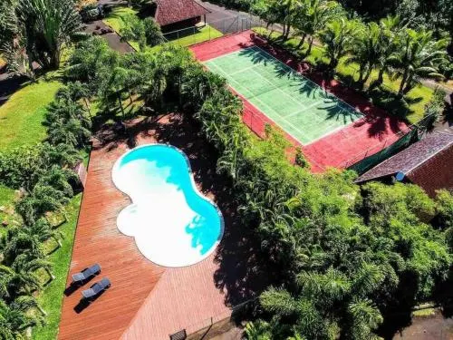 Villa Ava lagon view 6pax @Moorea Legends Residence - Image 1