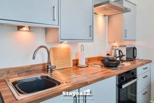 Central & Bright 1br Apt W Great Transport Links - Image 1