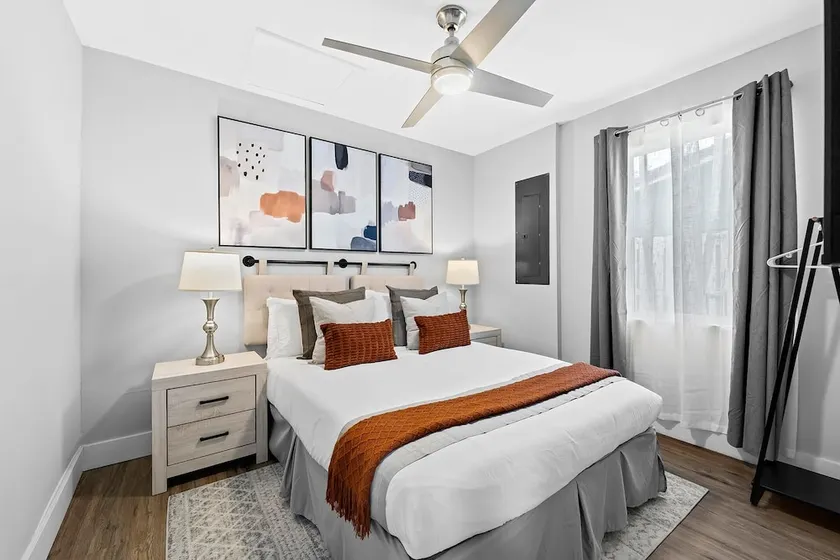 Peaceful 5BR -waterway Views & Private Heated Pool - Image 1