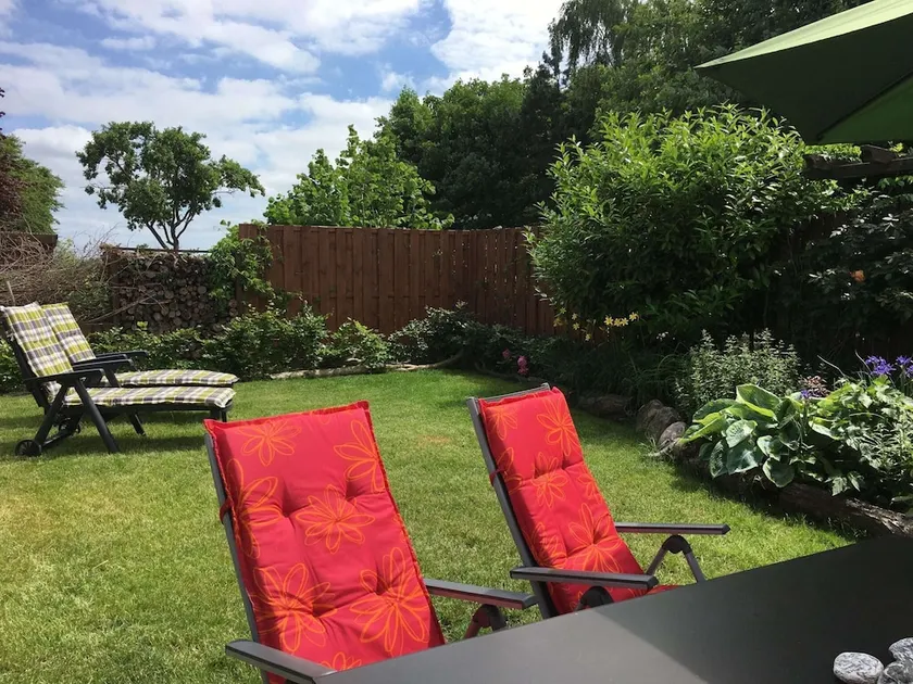 Holiday home with conservatory - Image 1