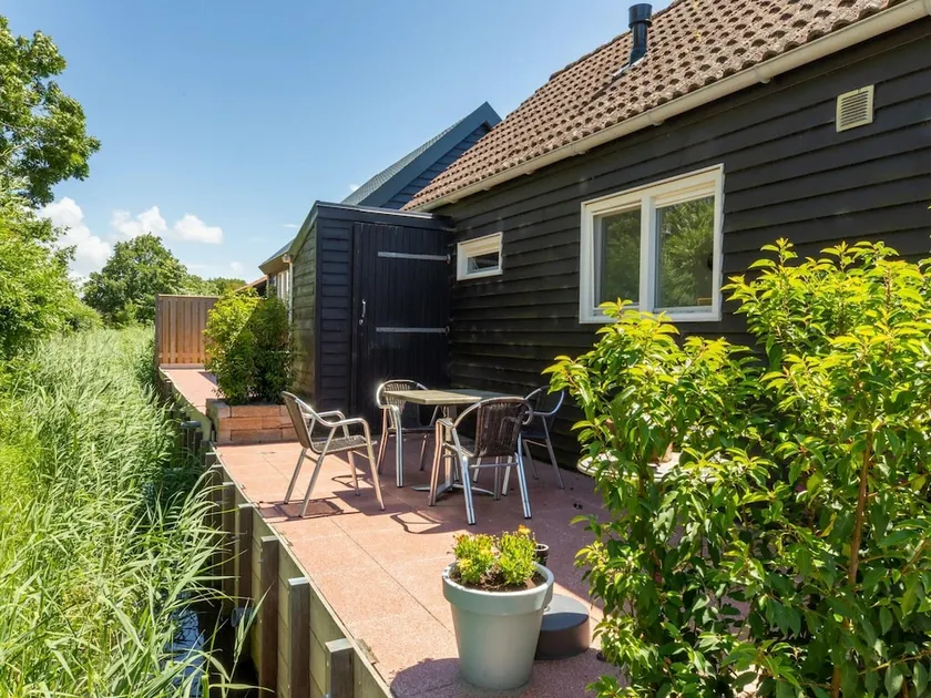 Holiday Home in Zeeland with Romantic Terrace - Image 1