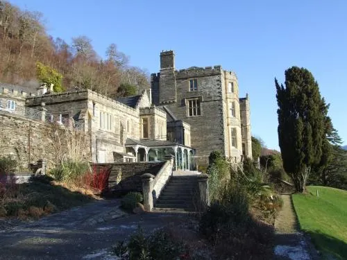 Plas Tan y Bwlch - Image 1
