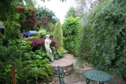 Fernlea Bed and Breakfast - Image 1