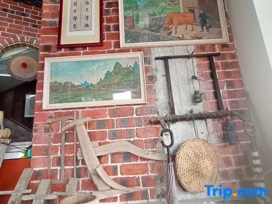 Huanjiang Xia Nanyuchun Country House - Image 1