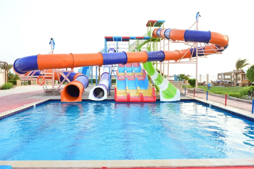Bella Rose Aqua Park Beach Resort - Image 1