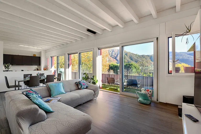 Elegant Lugano Lake View - Image 1