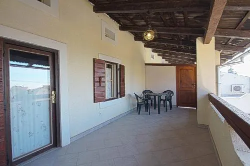 House Ambrozio - Image 1