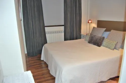 Apartamento Garona - Image 1