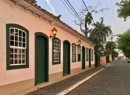 Casa Colonial em Praia Paradisíaca - Image 1