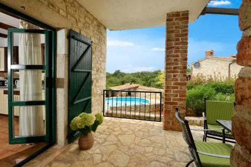 Villas Orbani by Istarski Dvori - Image 1