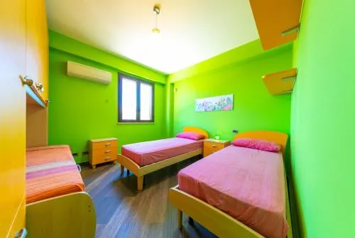 Luxury Villas - Image 1