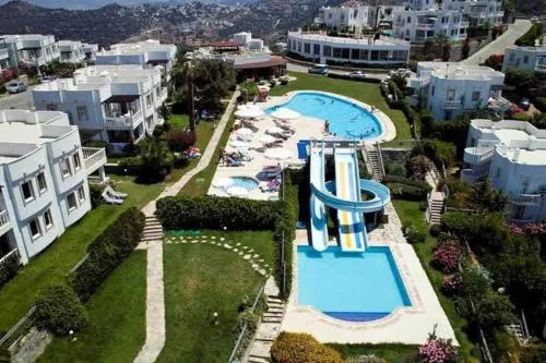 Yalikavak Holiday Gardens - Image 1