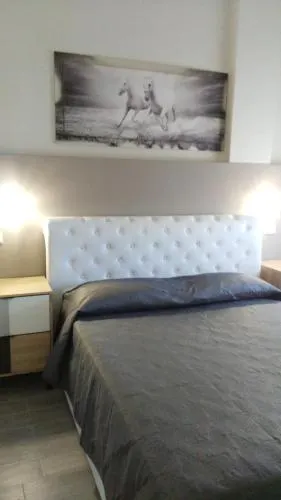 La Suite - Image 1
