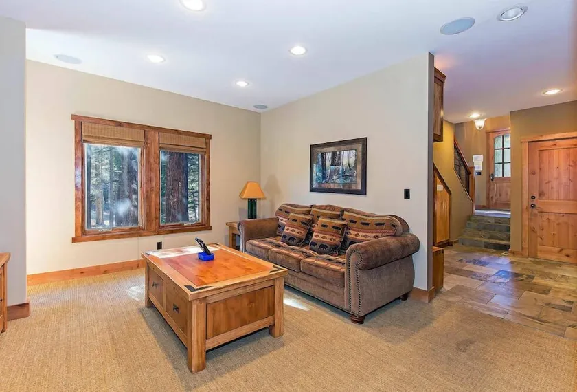 Stonegate 3 Luxury Private Home, Personal hot Tub, Mountain Views - Image 1