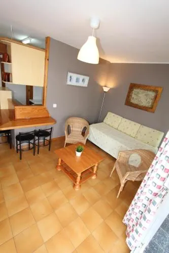Estudis Àfrica - Image 1