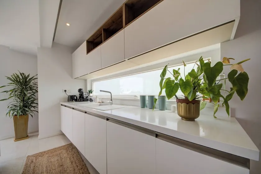 Luxury Penthouse With Private Pool and sea Views, Sleeps 6 - Image 1