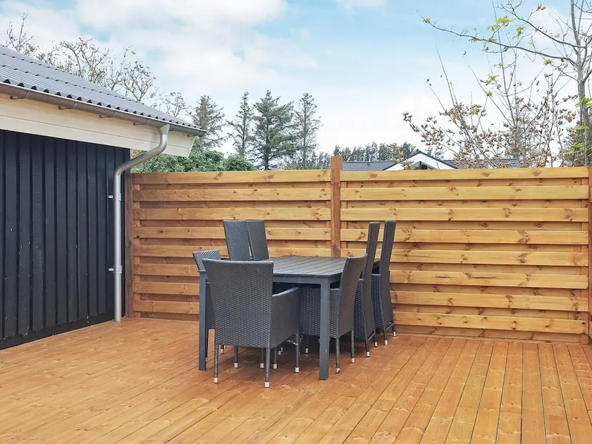 6 Person Holiday Home in Lokken - Image 1
