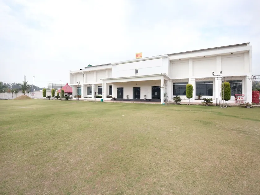 Nimantran Resorts - Image 1