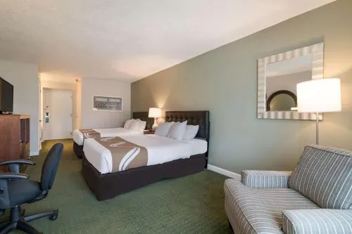 Fireside Inn & Suites Auburn - Image 1