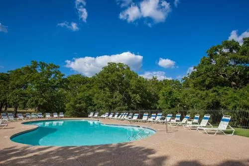 Lake Texoma Camping Resort Cabin 3 - Image 1