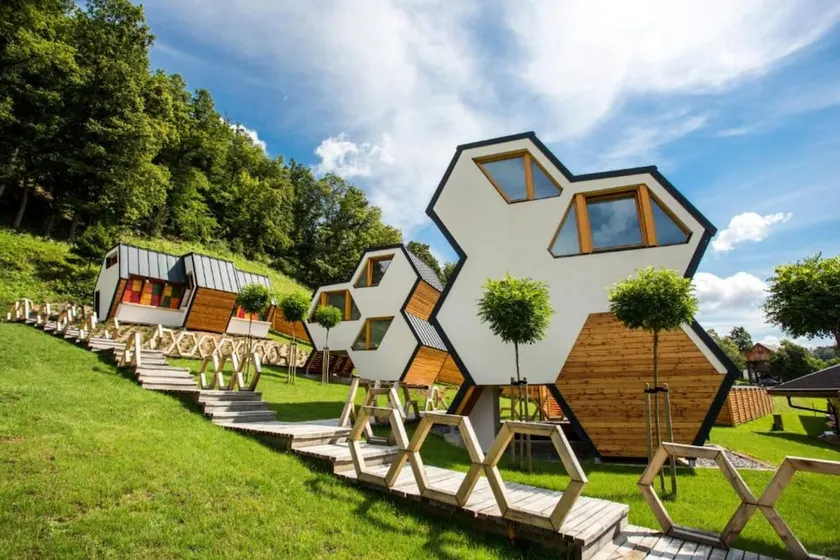Bee House Flip - Image 1