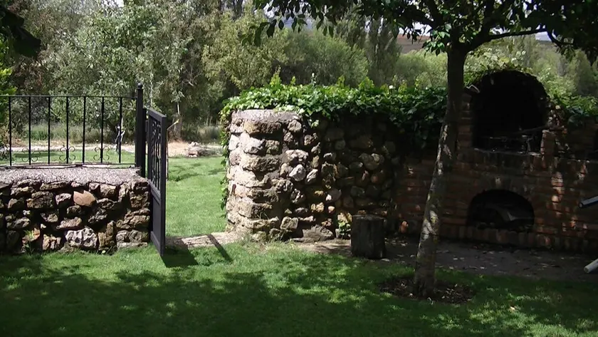 La Cuadra De La Tila - Image 1