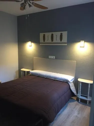 Hostal Rosales - Image 1