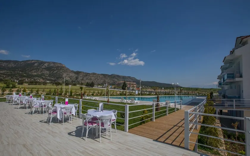 Pamukkale Ninova Thermal SPA & Hotel - Image 1