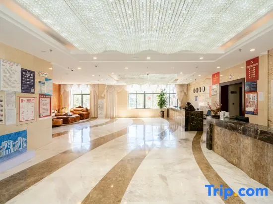 Pan Prague Resort Hotel - Image 1