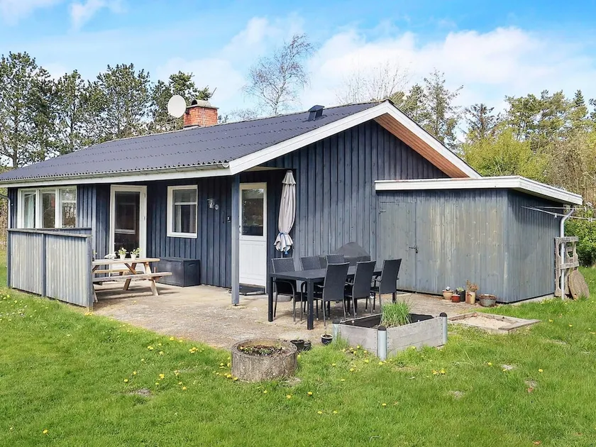 Secluded Holiday Home in Jutland near Beach - Image 1