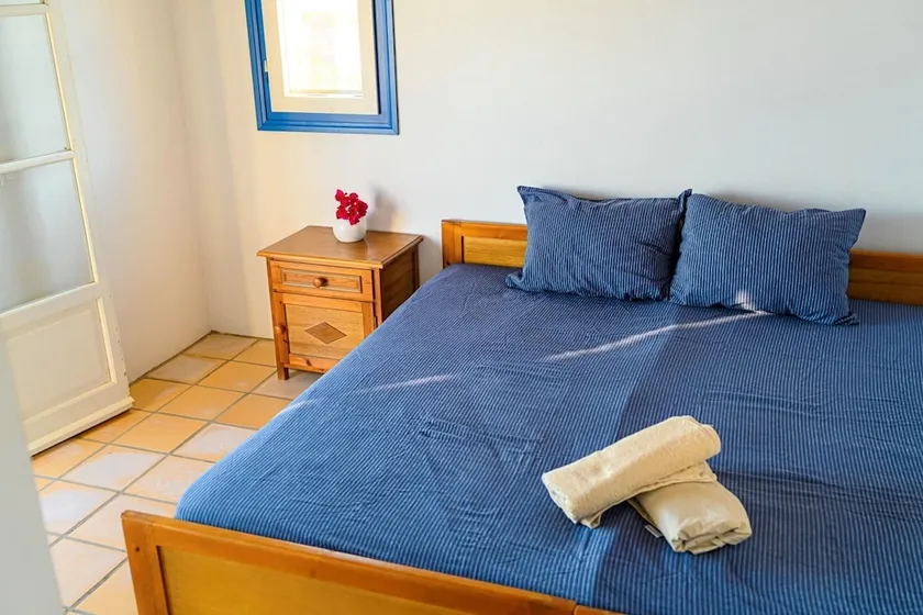 Cycladic Bliss - Uncovering Paros Seaview Gem - Image 1