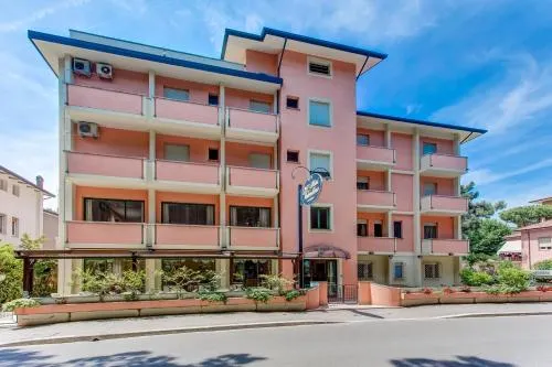 Hotel Valentino - Image 1