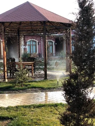 Ahmadkhon Hotel - Image 1