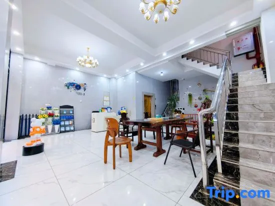 Lingshui Qingfeng Xiaozhu (Qingshuiwan Nanwan Monkey Island Branch) - Image 1